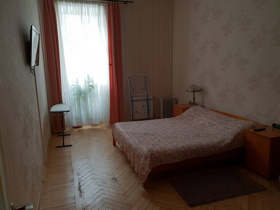 bedroom / спальня