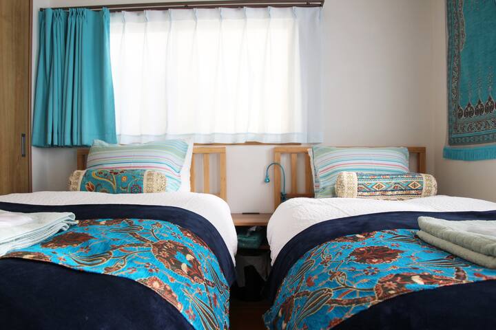 3 BRMS Walk to Shinjuku Skyscrapers for 5-7 guests gallery image 3