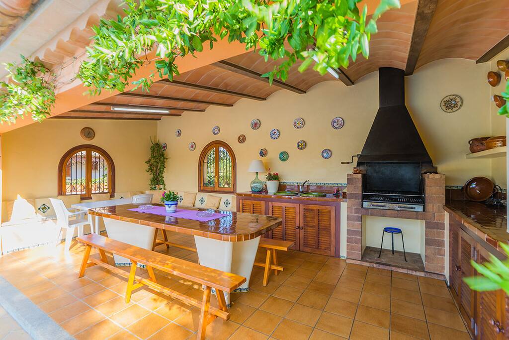 Outside dining