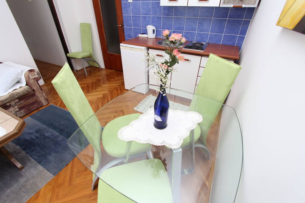 Kitchen and a living room
