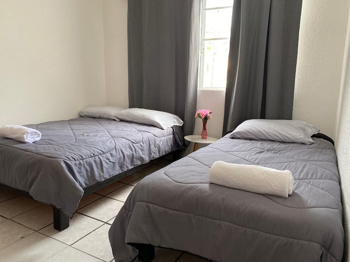 غرفة النوم 1