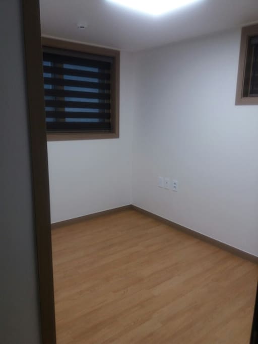 Room 1