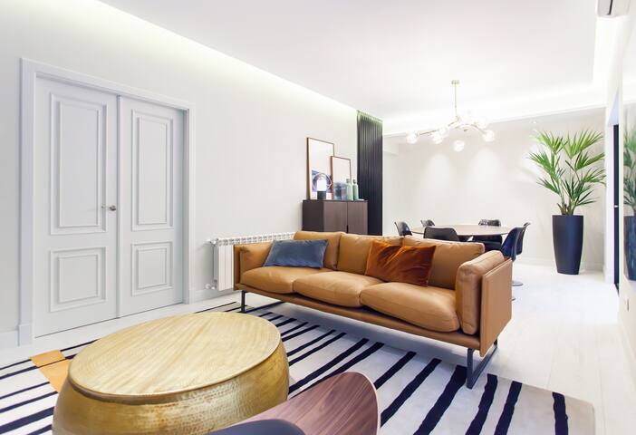LUXURY in Puerta Alcalá, Recoletos, Retiro & Patio gallery image 2