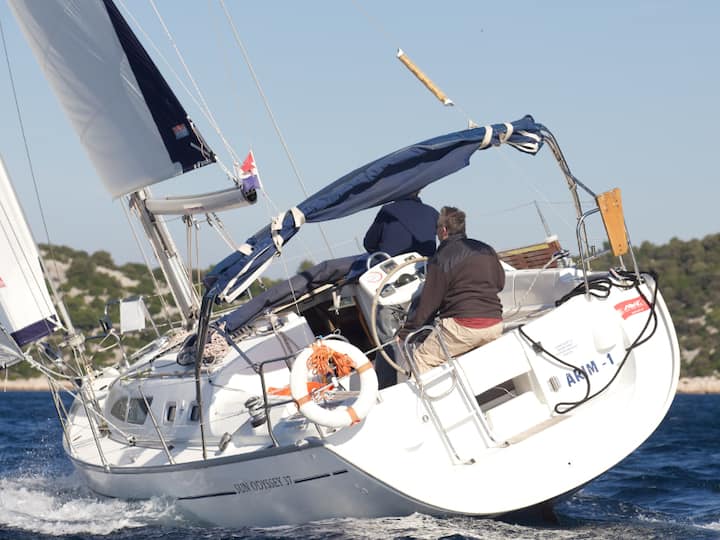 Arim I - Sun Odyssey 37 - Pirovac