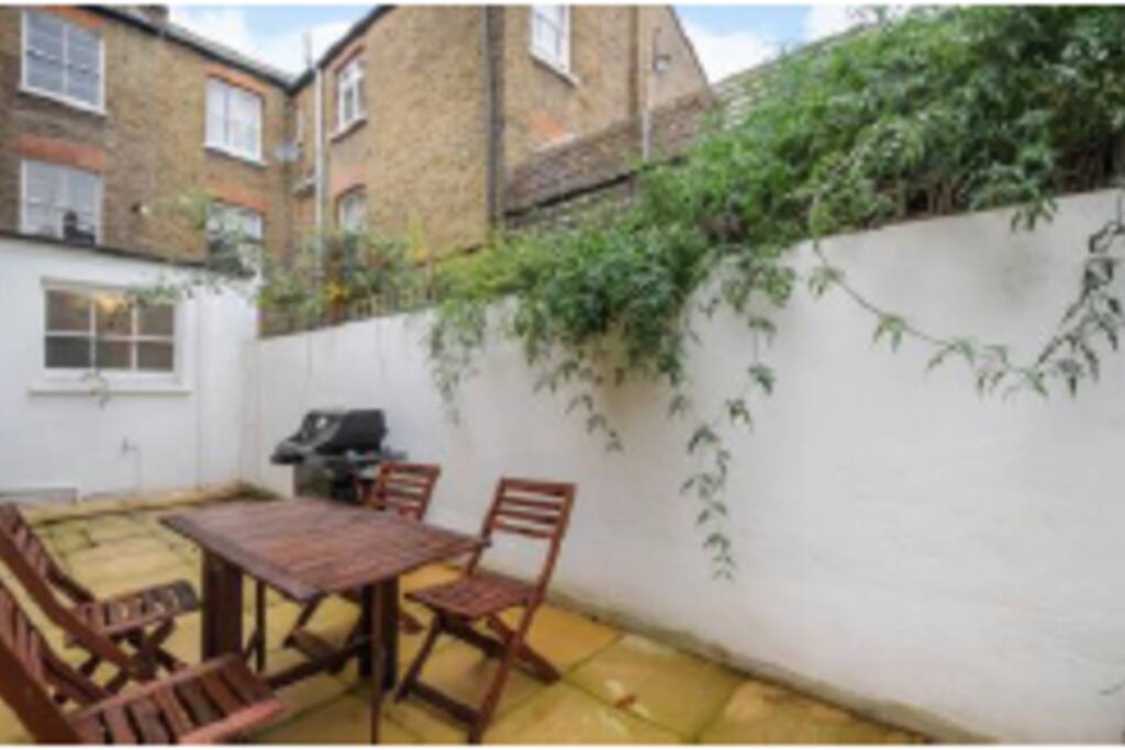 Outside space and garden
