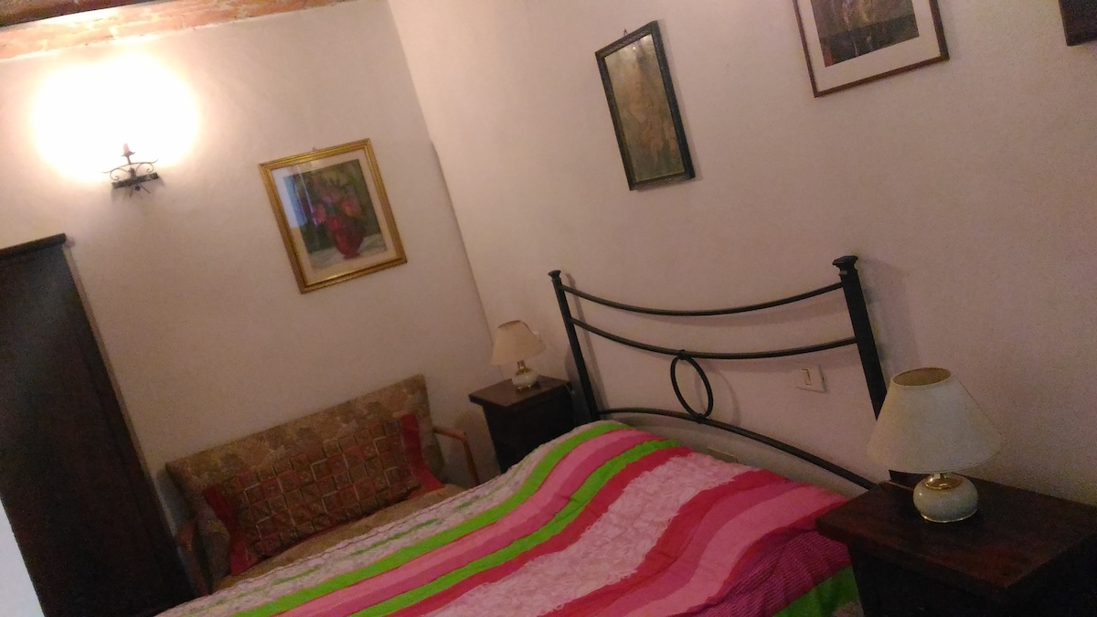 Საწოლი 152 × 203 სმ