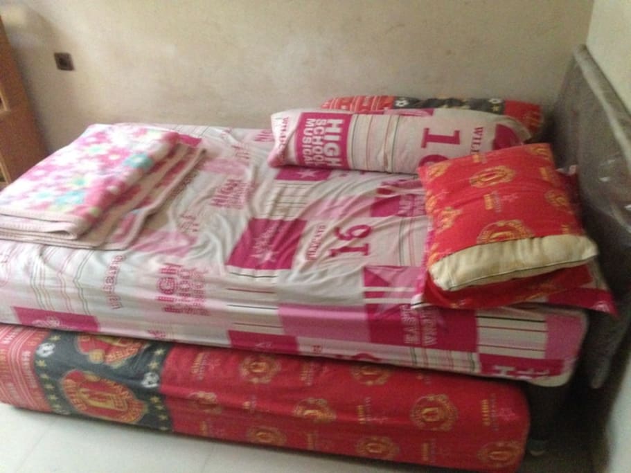 Tempat tidur