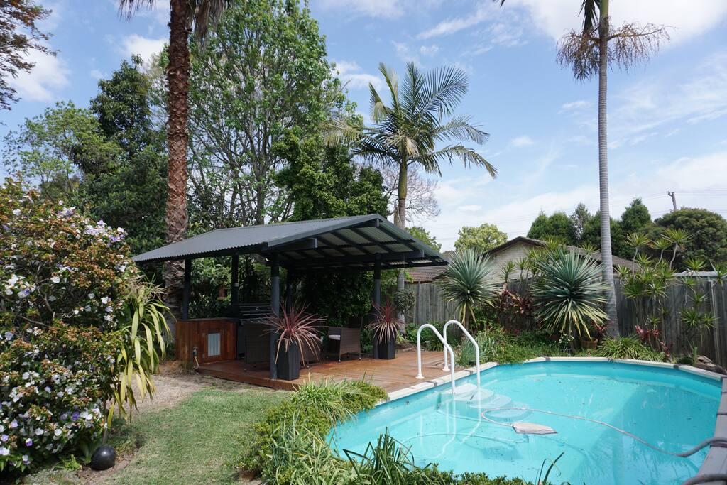 Top 100 Airbnb Rentals 2017 in Sydney, New South Wales