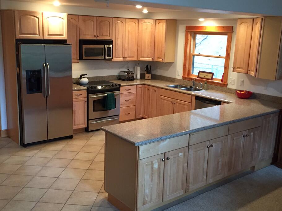 Full kitchen, all appliances, dishes, & utensils you will need.