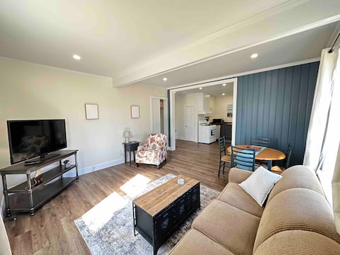 Cozy Downtown East Tawas Home!