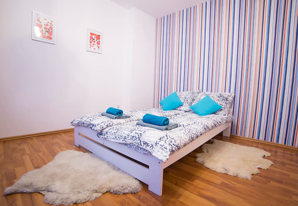 Bedroom with double bed