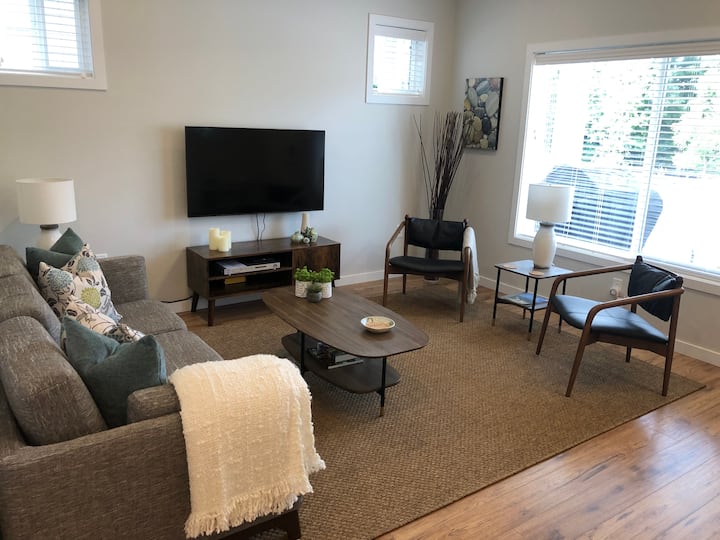 Walkable To Beach And Downtown! - Penticton