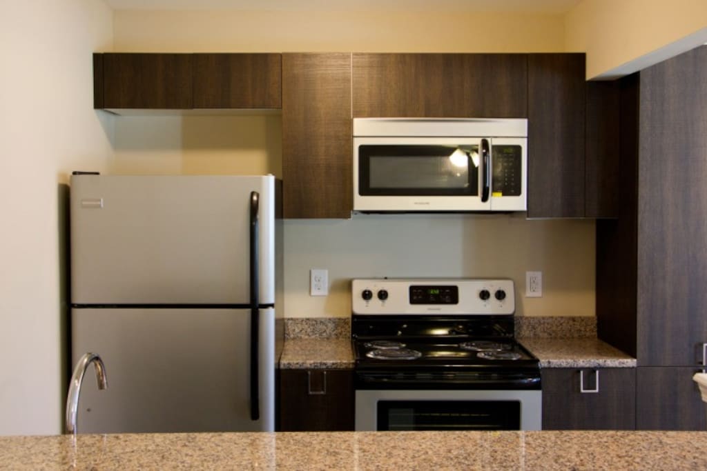 Granite countertops/ updated appliances