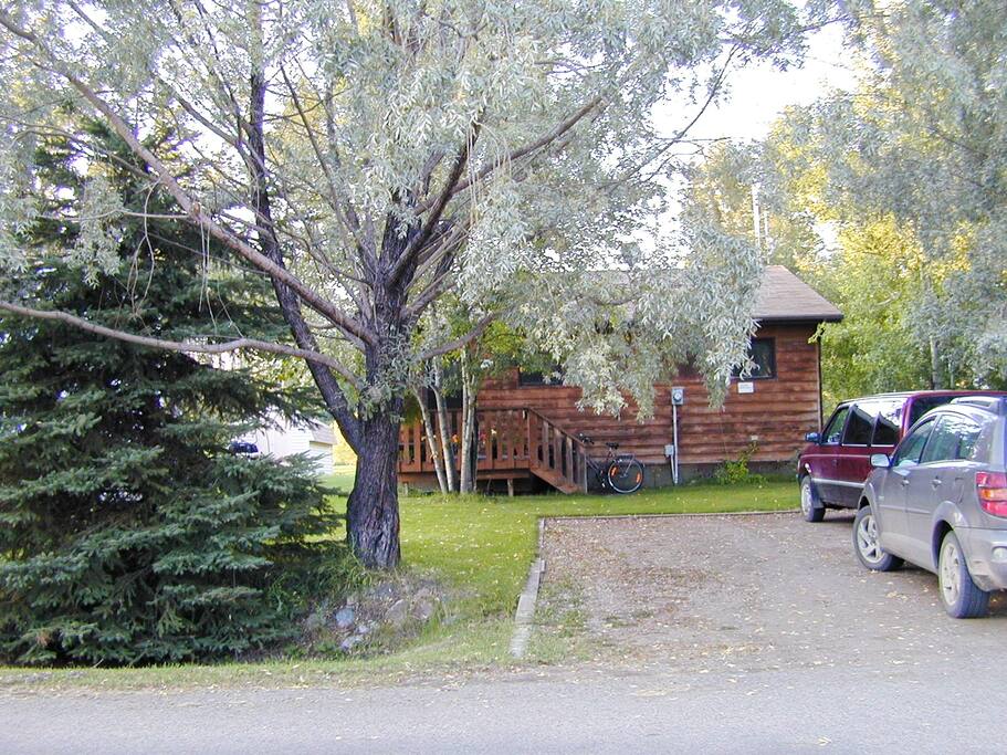 Front of cabin and parking