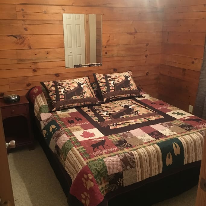 Bedroom with Queen Bed