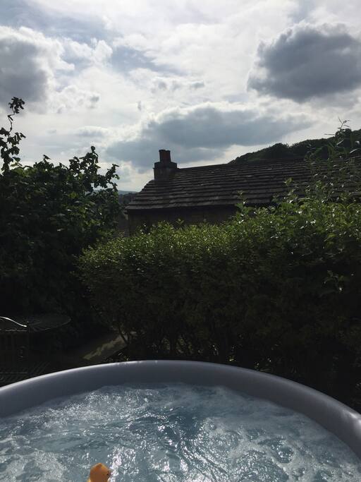 Eider listed weavers cottage Holiday homes for Rent in Holmfirth