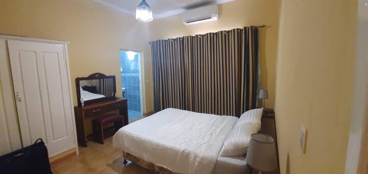 стая с двойно легло и самостоятелна баня