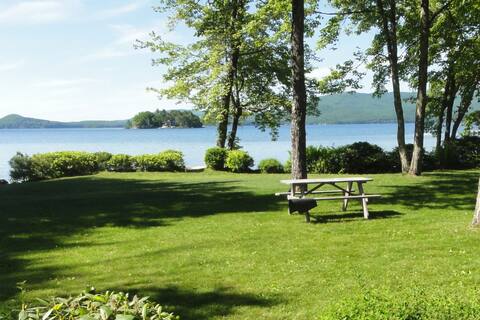 Lakefront Winnipesaukee Home