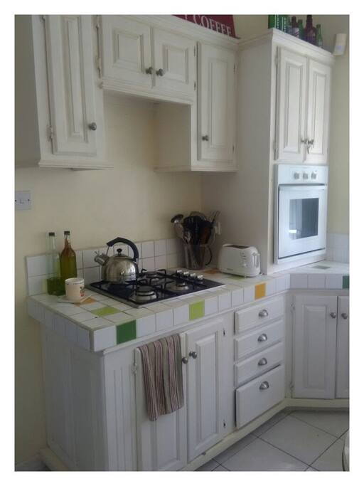 Kitchen - Stove area