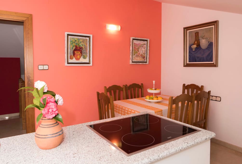 Attic's kitchen and dinning room.