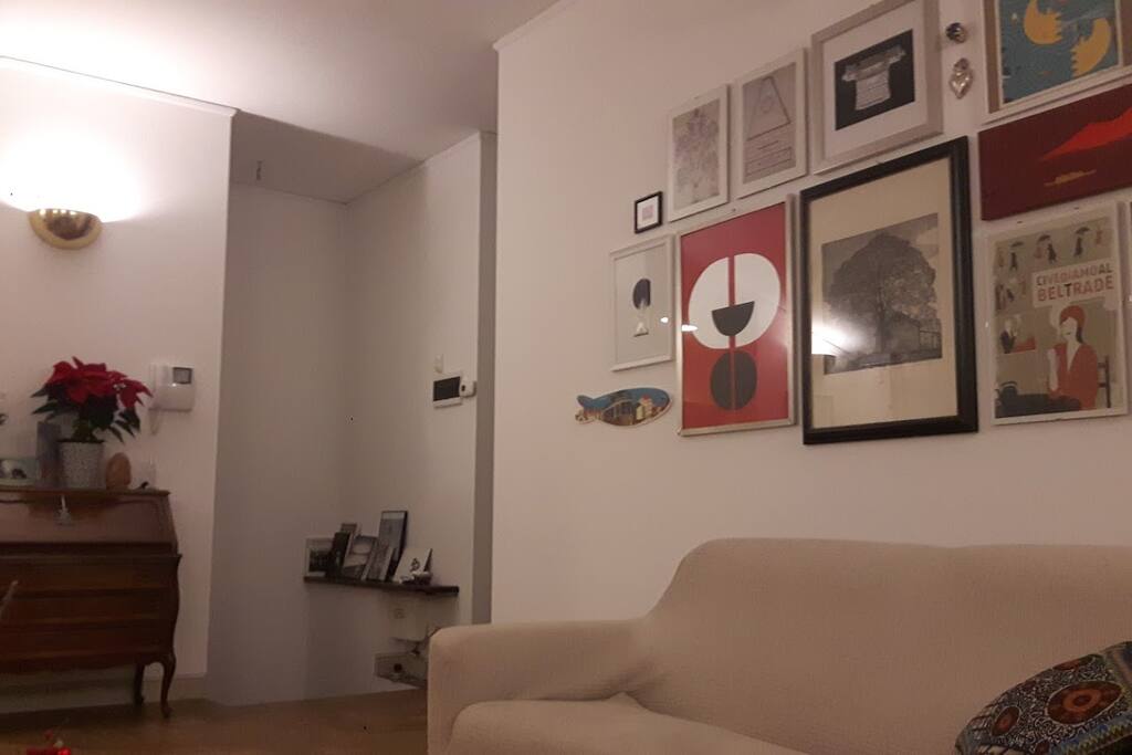 Dining room and entrance