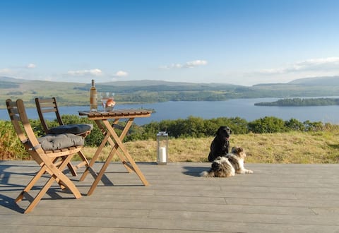 Popular Airbnb listing: Columba Lodge, St Conan's Escape: Home with a view in Ardchattan And Muckairn