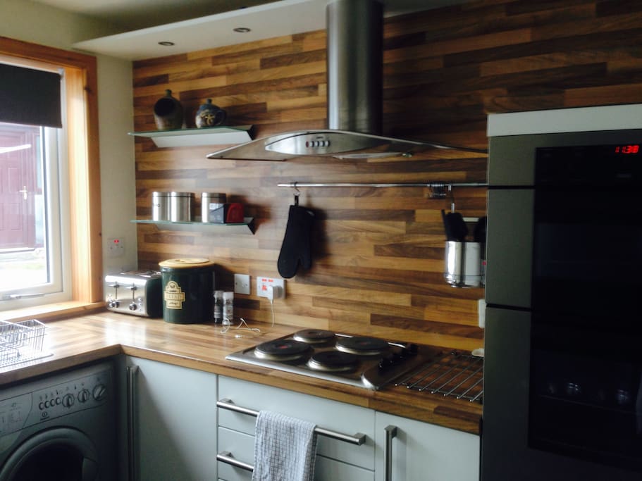 Fitted kitchen fully equipped with everything you will need