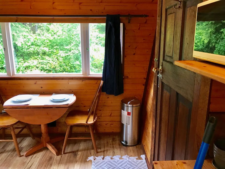dining table/front window and door