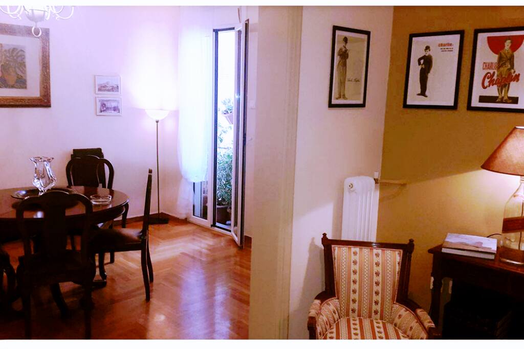 entrance apartment - hall - dining room