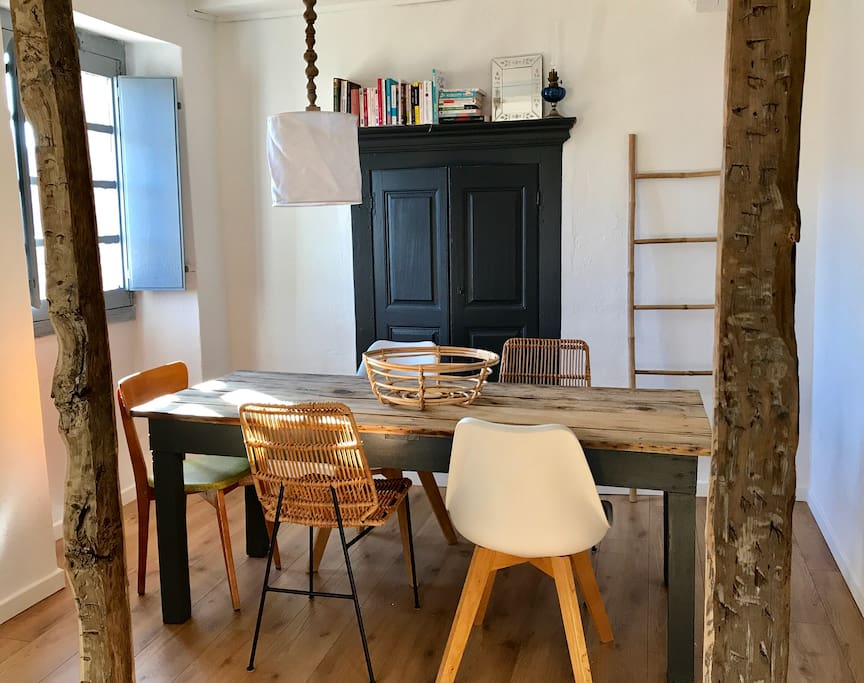 Salle à manger (vue lac)