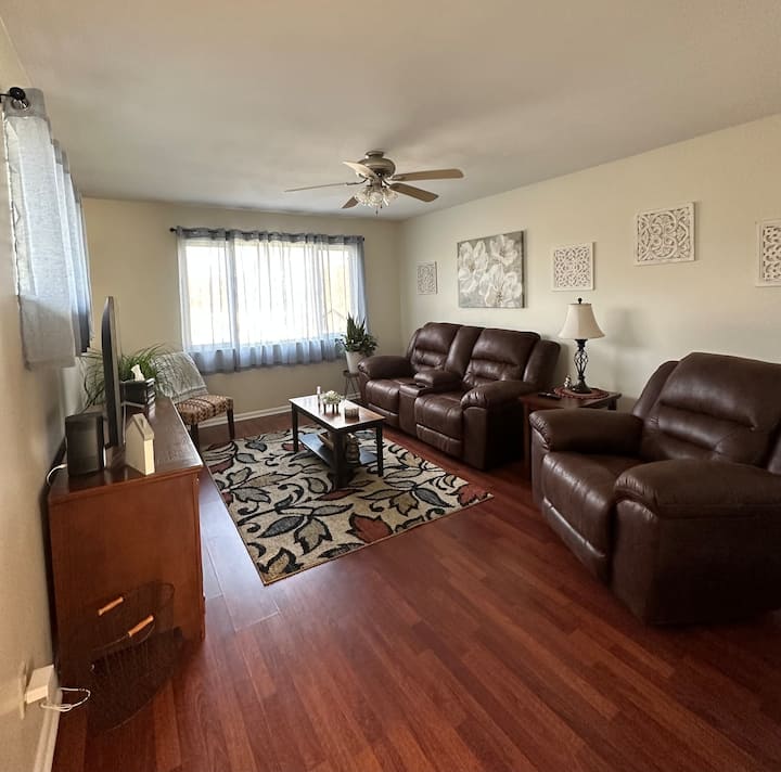 Cozy Apartment Serviced apartments for Rent in Williamstown, West