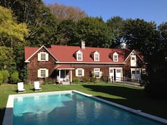 Carriage+House+with+Pool+in+Lower+Merion+Township