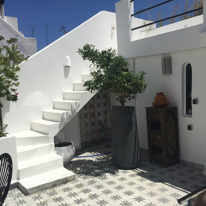 Amazing Ryad in Tangier ! Townhouses for Rent in Tanger, Tanger