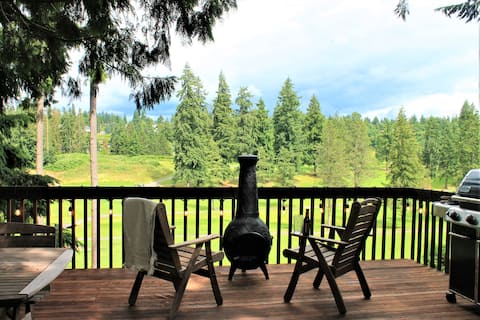 Privacy, Views & Luxury Close to Downtown !