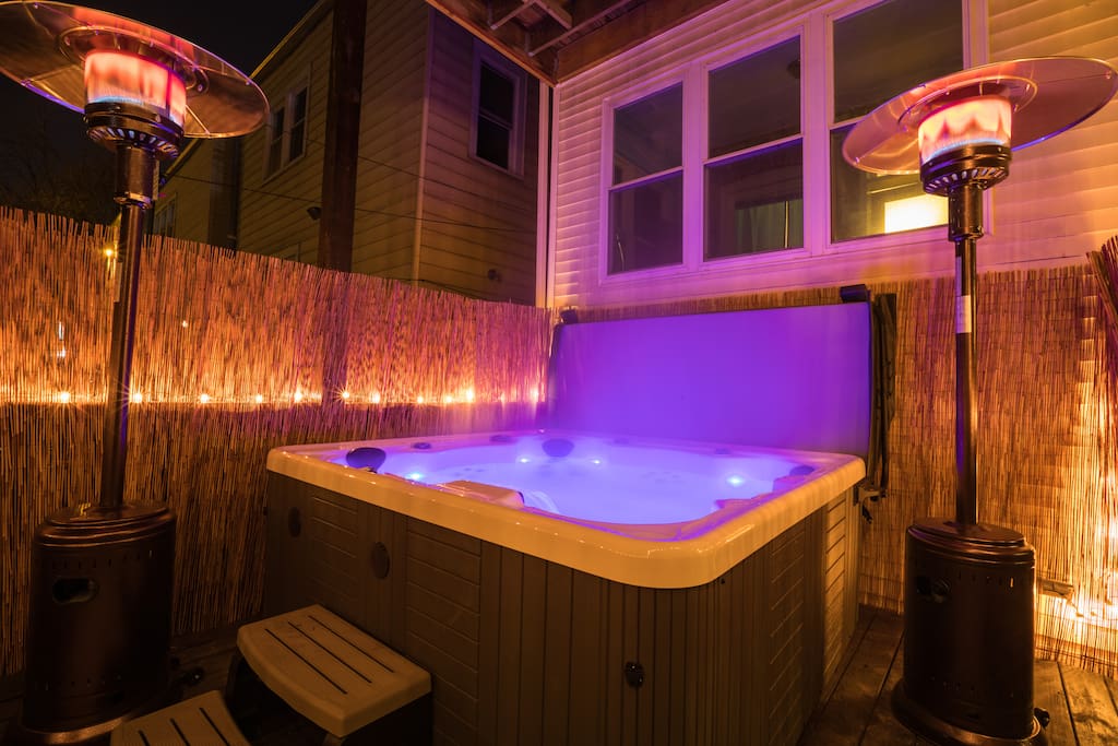 Hot Tub@Night