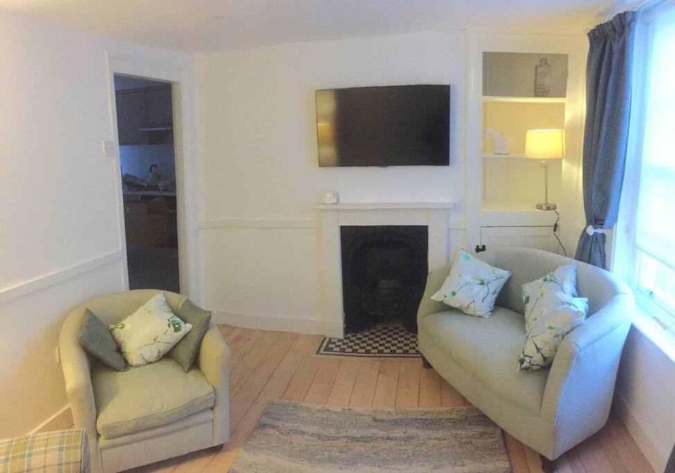 Sunny sitting room