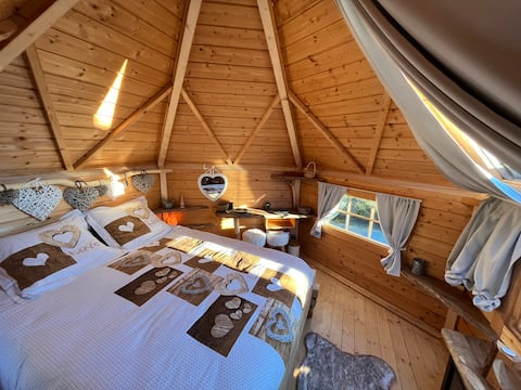 Propriété Airbnb réussie: Finnish Kota of the Cambuses à Saint Dié Des Vosges