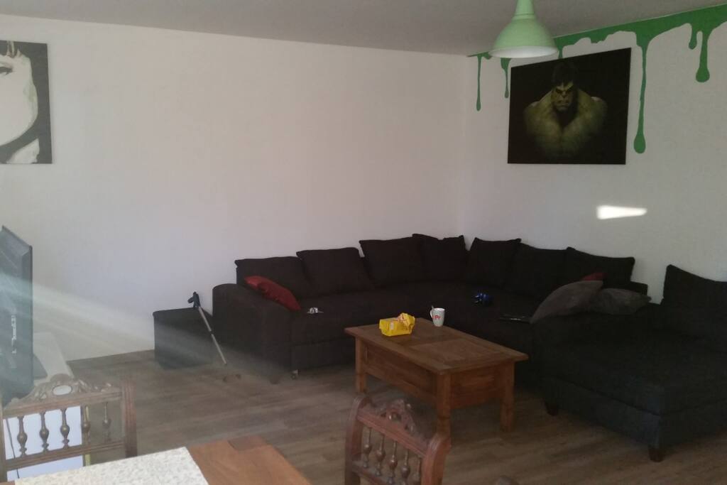 Wohnzimmer 2 (Ausziehbare Schlafcouch) / living room 2