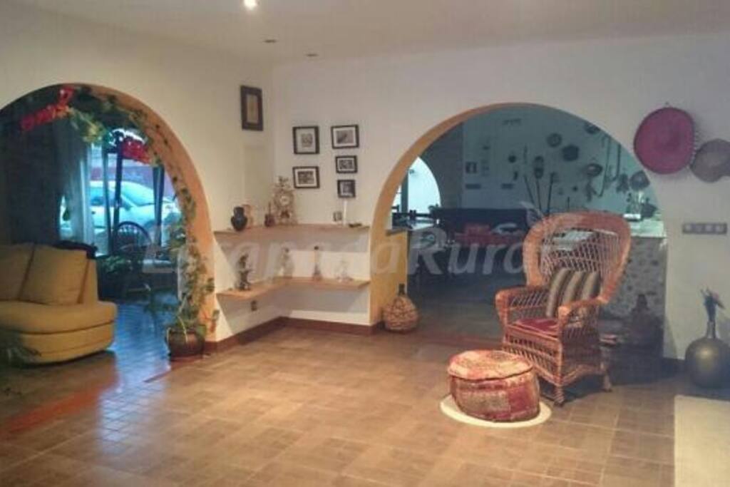 MAS SALON