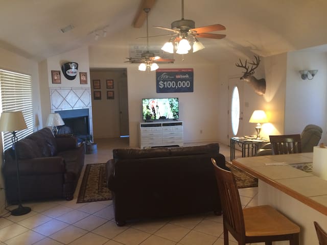 Airbnb Amistad Reservoir Vacation Rentals Places To Stay