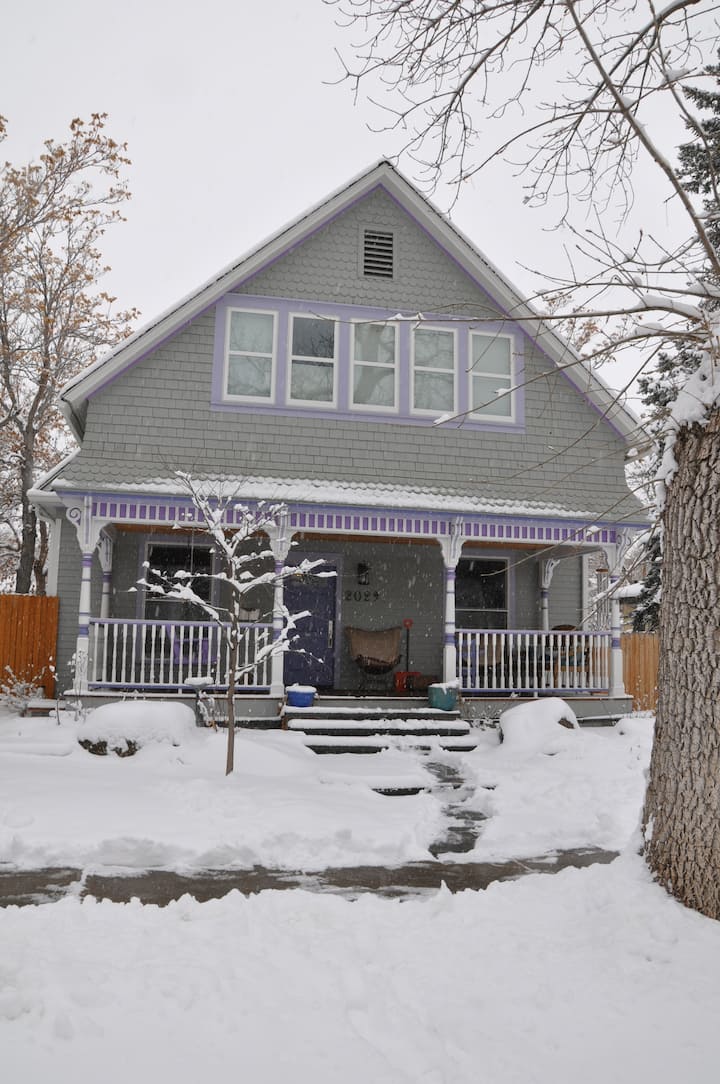 1901 Downtown Boulder Victorian Houses for Rent in Boulder, Colorado