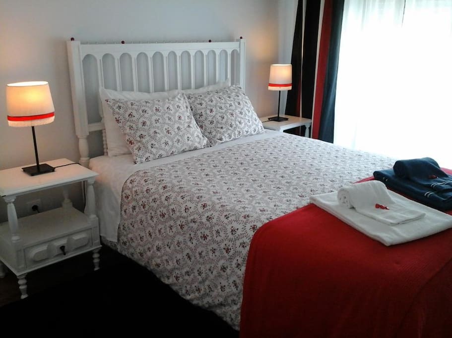 Quarto vermelho