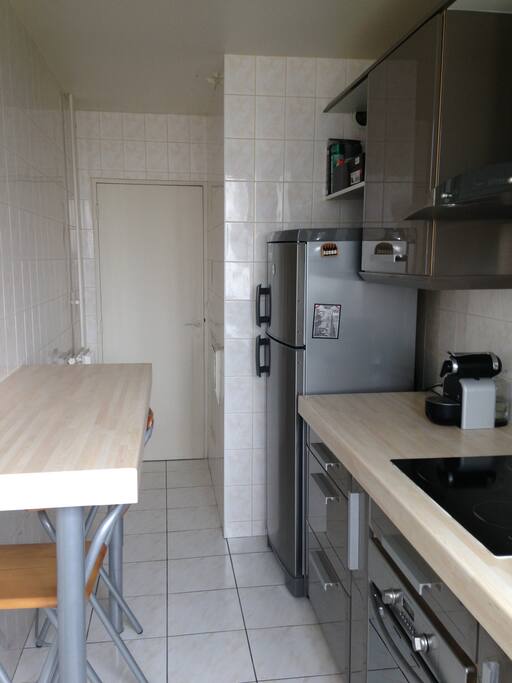 Kitchen well equipped