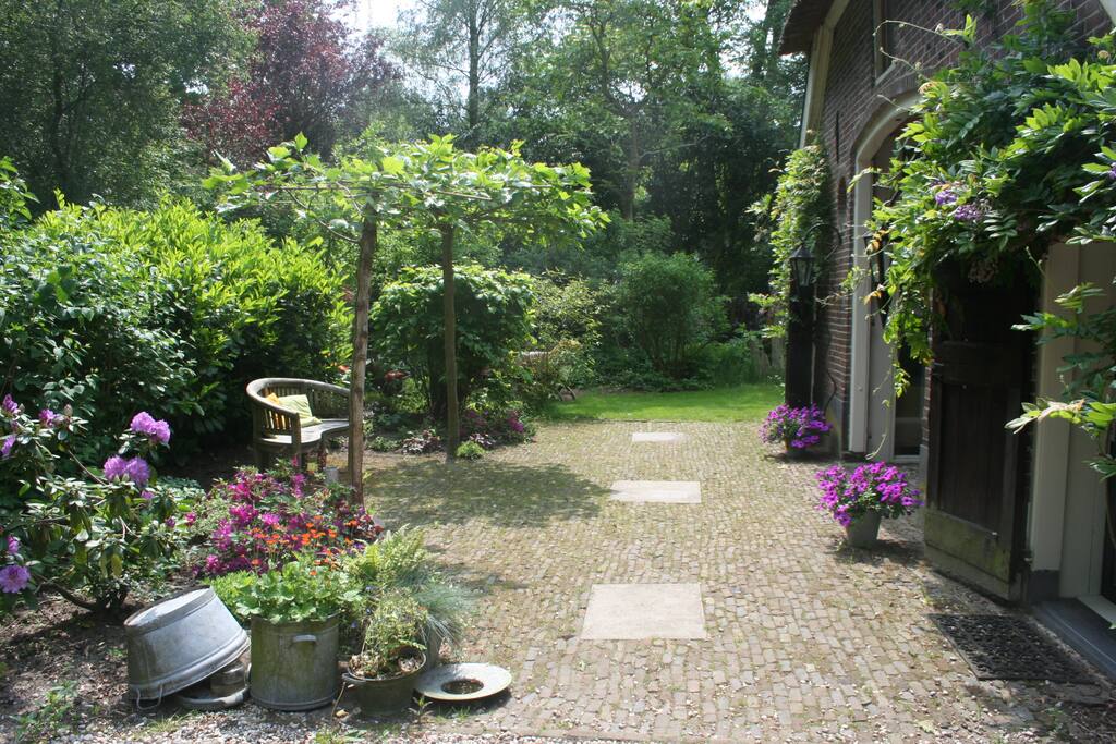 Lommerrijk terras.