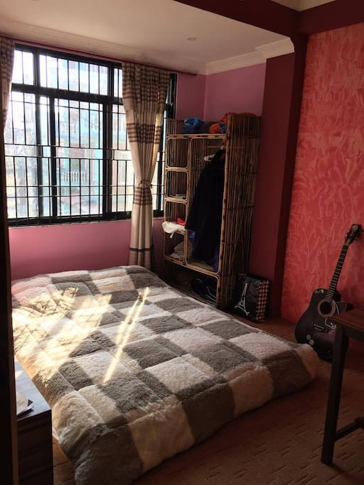 Sunshine in bedroom 1