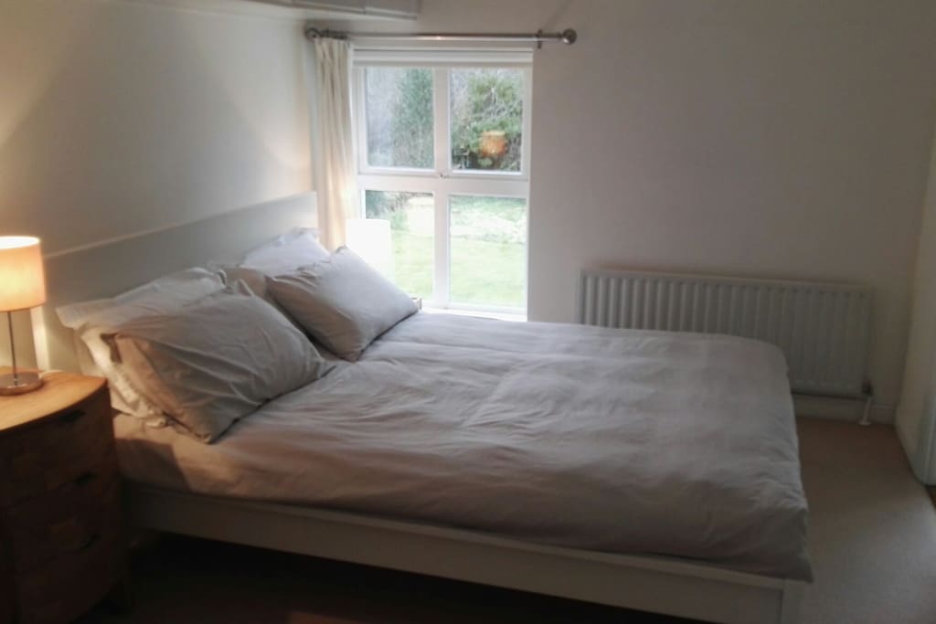 2nd King Size Bedroom
