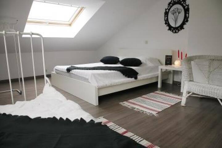 chambre 1° étage