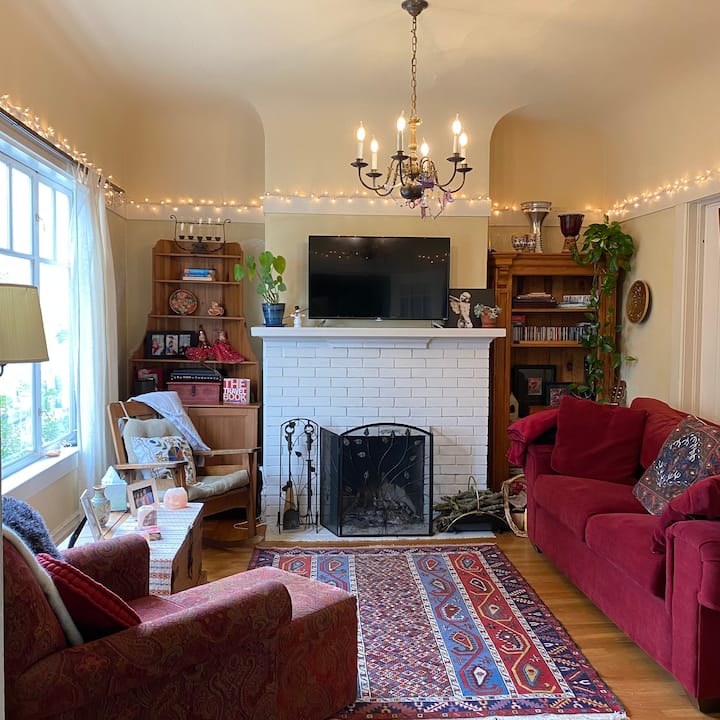 Two Cozy Rooms In An Sf Edwardian Home! - San Francisco, CA