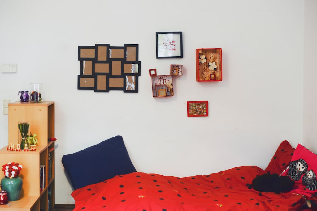 The cozy bed ^^