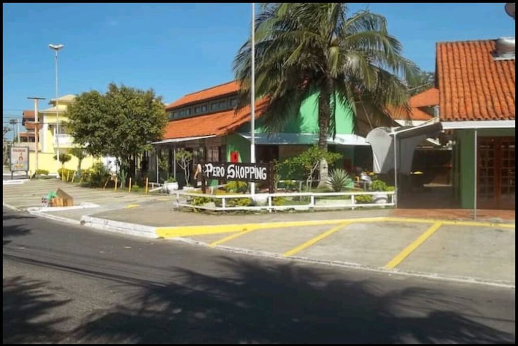 Shopping Peró com Musica Ao Vivo aos Fins de Semana